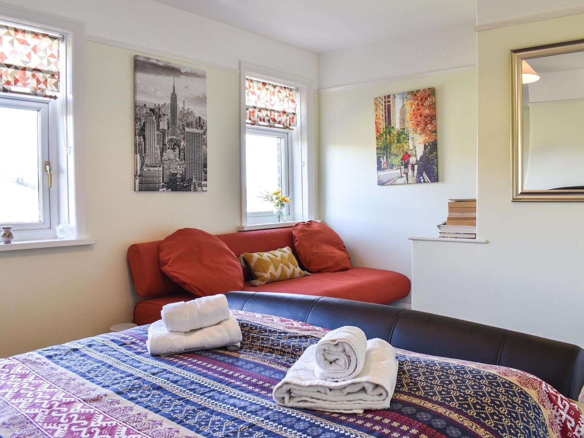 Holme Valley Cottage Purmerend Extérieur photo